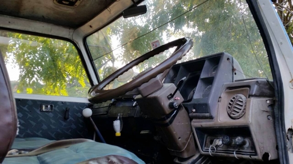 ***ขายแล้วครับขอบคุณ Truck2hand ขาย10ล้อ1เพลาล่อง ไม่ดั้ม ISUZU 175 JCM-309xx 6BG2-175ฝาส้ม (ลงเล่ม) เครื่องแห้ง แน่นๆ แรงดี ประหยัด เกียร์ดีไม่หลุด ช่วงล่างเดิมลูกหมากร้อย คัสซีดี เดิม ไม่ปะไม่ดาม มีบวมซับในช่วงปลายบ้าง นิดๆหน่อยๆ กระบะพื้นไม้คอกไม้ สภาพ ***ขายแล้วครับขอบคุณ Truck2hand ขาย10ล้อ1เพลาล่อง ไม่ดั้ม ISUZU 175 JCM-309xx 6BG2-175ฝาส้ม (ลงเล่ม) เครื่องแห้ง แน่นๆ แรงดี ประหยัด เกียร์ดีไม่หลุด ช่วงล่างเดิมลูกหมากร้อย คัสซีดี เดิม ไม่ปะไม่ดาม มีบวมซับในช่วงปลายบ้าง นิดๆหน่อยๆ กระบะพื้นไม้คอกไม้ สภาพ