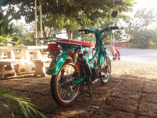 ขาย C70 เครื่องไลฟาน 150 ครัชมือ(เอกสอินวอยตัวจริง+ใบซื้อขายจากทางร้าน) รถพร้อมใช้งาน ตะกร้าหน้าใหม่ ไฟเลี้ยวหน้าใหม่ เบาะหุ้มใหม่ ตะเเกรงหลังใหม่ ท่อโยชิใหม่ ที่เหลือตามรูป ค่าตัว 15500 บาท ขาย C70 เครื่องไลฟาน 150 ครัชมือ(เอกสอินวอยตัวจริง+ใบซื้อขายจากทางร้าน) รถพร้อมใช้งาน ตะกร้าหน้าใหม่ ไฟเลี้ยวหน้าใหม่ เบาะหุ้มใหม่ ตะเเกรงหลังใหม่ ท่อโยชิใหม่ ที่เหลือตามรูป ค่าตัว 15500 บาท