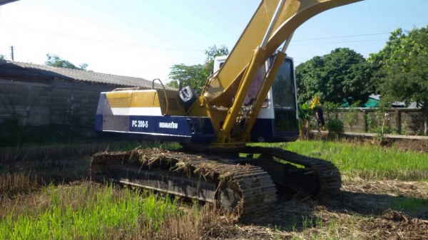 KOMATSU PC 200-5 ซีเรียล59000 คอนโทรนยาว เล่มทะเบียน