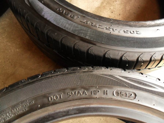 ยางขอบ17 ปี12(4เส้น2,600บ)-205/45 R17ดอกหนามาก