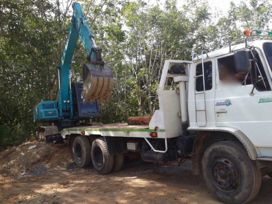 รถฮีโน่ 10 ล้อ ท้ายลาด 195 แรงม้า. ( รถประกอบ ) / รถแบคโฮ KOBELCO  SK 120.  ( ขายคู่ )    สนใจติดต่อ 081 - 6079515