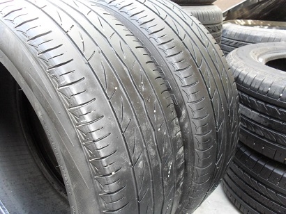 ขายยางBRIDGESTONE AR10 ปี12(1คู่) 205-55-16 ราคา 1,600