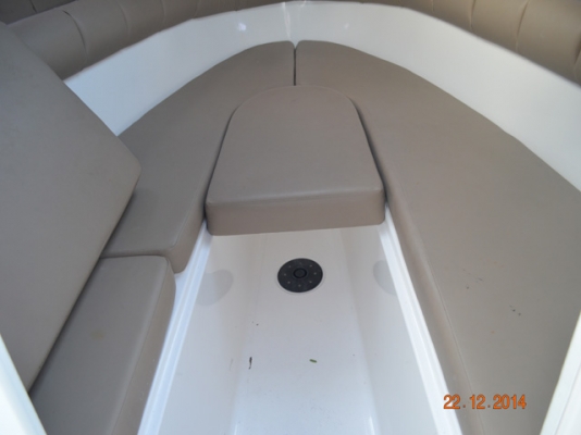 Mariah SC23 5.0L 2005 (23 foot) มีห้องนอน