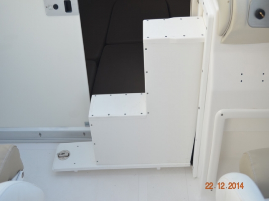 Mariah SC23 5.0L 2005 (23 foot) มีห้องนอน