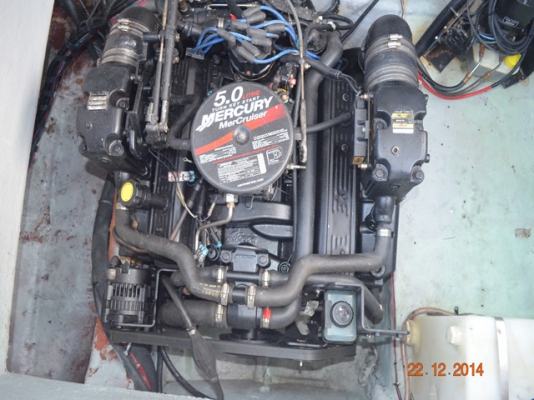 Mariah SC23 5.0L 2005 (23 foot) มีห้องนอน