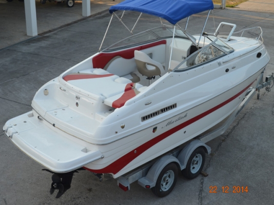 Mariah SC23 5.0L 2005 (23 foot) มีห้องนอน