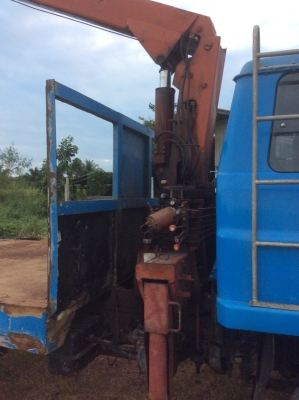 ISUZU 6ล้อ JCM พร้อมเครน 3T (กระบะเหล็ก กว้าง2.3 ม. ยาว4.7 ม.) เครื่องEH700 168 แรง เครื่องดี ยางดี ครัทซีสวย เกียร์สั้น ขาย 395,000บาท