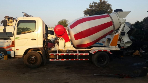 ** ราคา 1,290,000 **รถโม่ห้างปี 54 รถเพิ่งวิ่ง1x,xxx กิโลเมตรเท่านั้นHINO FC9J 175แรงม้า โม่3คิวสวยๆ สภาพพร้อมใช้สุดๆคับ ** ราคา 1,290,000 **รถโม่ห้างปี 54 รถเพิ่งวิ่ง1x,xxx กิโลเมตรเท่านั้นHINO FC9J 175แรงม้า โม่3คิวสวยๆ สภาพพร้อมใช้สุดๆคับ