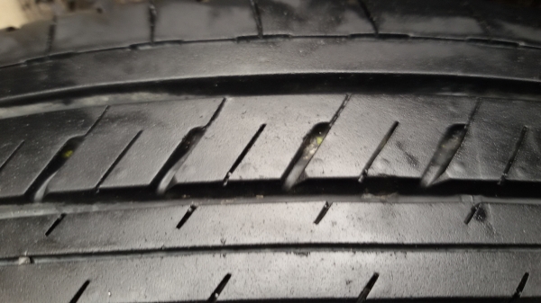 ขายล้อขอบ16 TOYOTA พร้อมยางป้ายแดงชุดละ14500