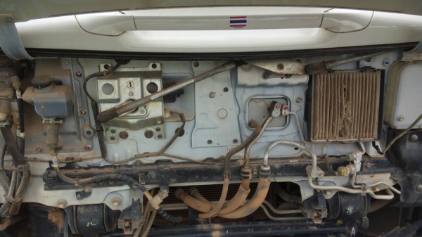 รถฮีโน่ 6 ล้อดั้ม FC9J 150 แรงม้า. ปี 54  ( รถวิ่ง 4x,xxx กว่า กม. )  สนใจติดต่อ 081 - 6079515