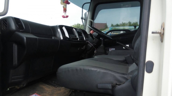 รถฮีโน่ 6 ล้อดั้ม FC9J 150 แรงม้า. ปี 54  ( รถวิ่ง 4x,xxx กว่า กม. )  สนใจติดต่อ 081 - 6079515