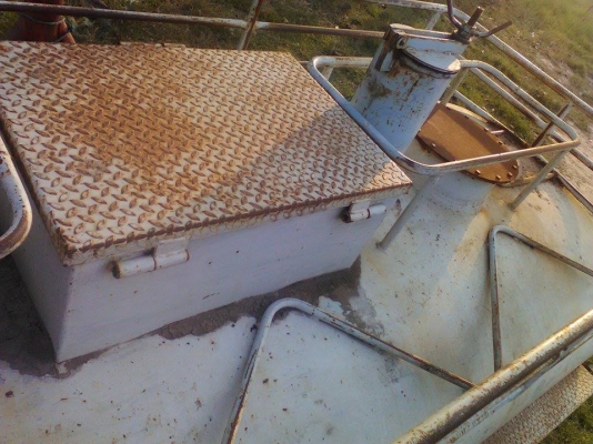 ขายถังสูบส้วม สภาพสวยไม่ปะ