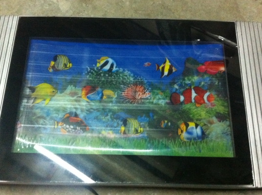 ชุดตู้ปลาเสมือนจริงติดผนัง ภาพจะเคลื่อนที่ได้โดยมอเตอร์รอบช้าหมุนขับ