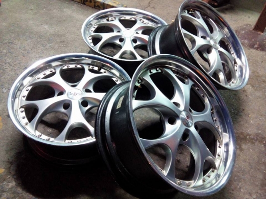 lenso 18 5รู120 et37 กว้าง8" เดิมไม่มีซ่อม ไม่คดไม่ดุ้ง รายหาอยาก