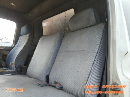 ขายด่วน รถบรรทุก 6 ล้อ HINO FC 120 แรง ซุบเปอร์เสี่ย รถห้าง  ตู้ 3 บาน สภาพพร้อมใช้ ราคาสุดคุ้ม