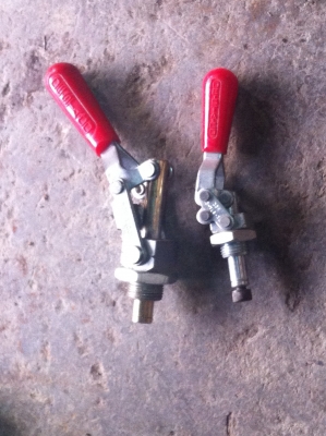 แคมป์จับชิ้นงานมีสามรูปแบบมี 7 ตัว@ 200บาท ใช้จับยึดชิ้นงานได้รวดเร็วงานออกมาดี แคมป์จับชิ้นงานมีสามรูปแบบมี 7 ตัว@ 200บาท ใช้จับยึดชิ้นงานได้รวดเร็วงานออกมาดี