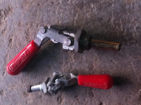 แคมป์จับชิ้นงานมีสามรูปแบบมี 7 ตัว@ 200บาท ใช้จับยึดชิ้นงานได้รวดเร็วงานออกมาดี แคมป์จับชิ้นงานมีสามรูปแบบมี 7 ตัว@ 200บาท ใช้จับยึดชิ้นงานได้รวดเร็วงานออกมาดี