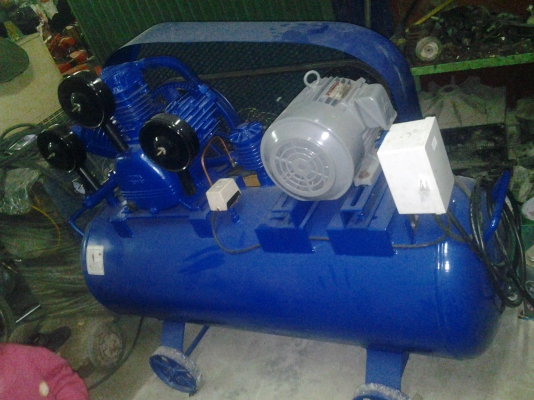 ปั๊มลม puma 5 แรงขนาดถัง 260 มอเตอร์มิตซู พร้อมใช้งานได้ทันที รับประกัน 3 เดือน 0988-693990