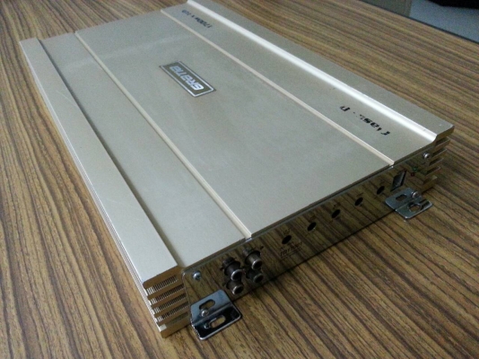 คลาสดี การ์เทียร์ 1700 w