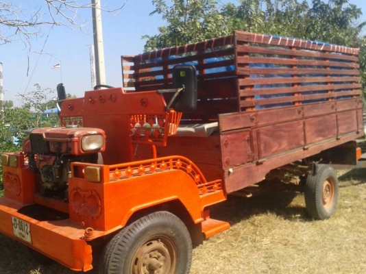 ขายรถบรรทุก การเกษตร อีแต๋น สภาพพร้อมใช้งาน เครื่องKUBOTA110แรง กระบะไม้ พื้นไม้