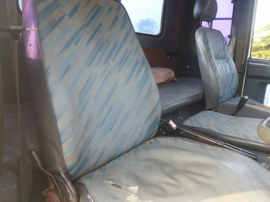 ขายรถหกล้อ ISUZU เครื่อง  6BD1 165 แรง