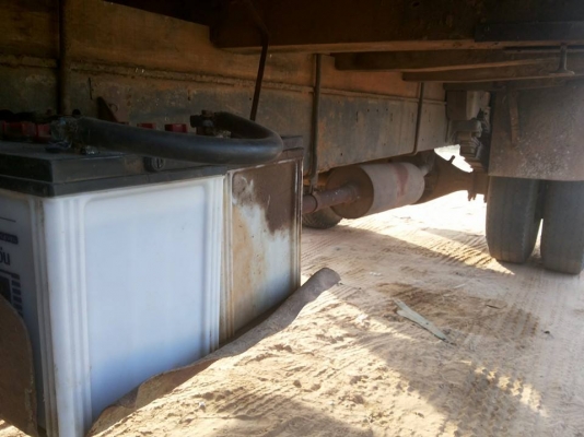 ขายรถหกล้อ ISUZU เครื่อง  6BD1 165 แรง