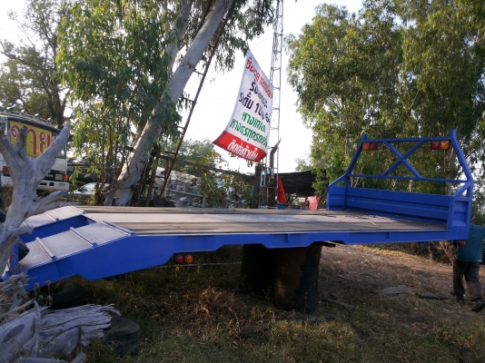 หางปลาใสแมกโคและรถเกี่ยวยาว 6.50 ซม. หางปลาใสแมกโคและรถเกี่ยวยาว 6.50 ซม.