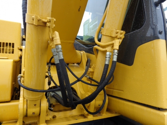 Komatsu PW130-7 ปี 2006 สภาพสวย นำเข้าตรงจากยุโรป ไม่แพง