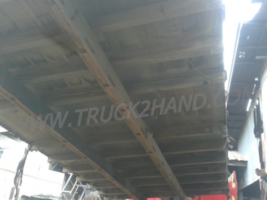 กระบะรถ 6 ล้อคาร์โก้  กระบะยาว 4.5 เมตร กว้าง 2.10 เมตร