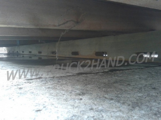 กระบะรถ 6 ล้อคาร์โก้  กระบะยาว 4.5 เมตร กว้าง 2.10 เมตร