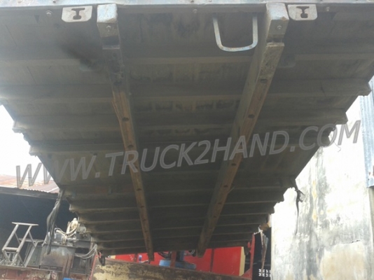 กระบะรถ 6 ล้อคาร์โก้  กระบะยาว 4.5 เมตร กว้าง 2.10 เมตร