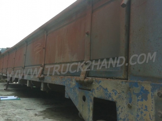 กระบะรถ 6 ล้อคาร์โก้  กระบะยาว 4.5 เมตร กว้าง 2.10 เมตร