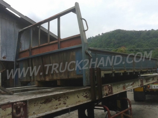 กระบะรถ 6 ล้อคาร์โก้  กระบะยาว 4.5 เมตร กว้าง 2.10 เมตร