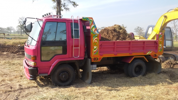 isusu  ร็อคกี้  195