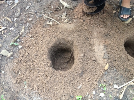 ขายที่ขุดหลุมมือถือ