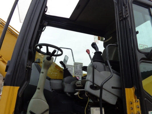 รถขุดล้อยาง Komatsu PW130-7 #K40135 สนใจโทร. 080-6565422 (หนิง)