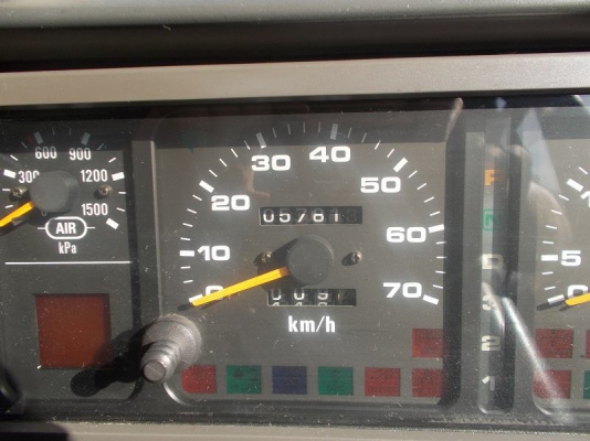 ขายเครน TADANO 4 ล้อ m-6 m-7 รถนอกนำเข้าจากญี่ปุ่น ไม่เคยใช้งานในไทย สภาพพร้อมใช้งาน เอกสารอินวอยครบ พร้อมจดทะเบียน สนใจติดต่อ วัฒก์กรณ์ 086 8986062