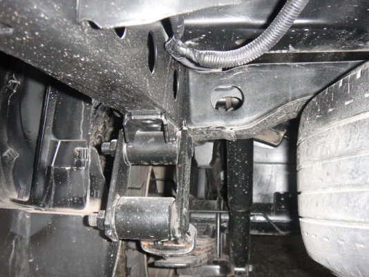 SLX 2.5 ปี04 เครื่องดี สีบาง คัชชีสวย  และมีรถราคาถูกๆราคาส่ง เชิญชมรายละเอืยด.http://www.rodban.net/