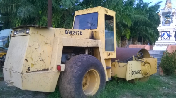 รถบดสั่นสะเทือน วายโบแมค BW217D เครื่องดอย ระบายความร้อนด้วยลมเก่านอก เก็บนานขายถูก850000
