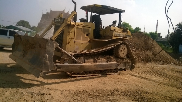 D6H แทรกเตอร์ วันเก็บรายละเอียดเรียบร้อยพร้อมใช้เอกสารสัญญาบริษัทรับเหมา ขาย 1000000