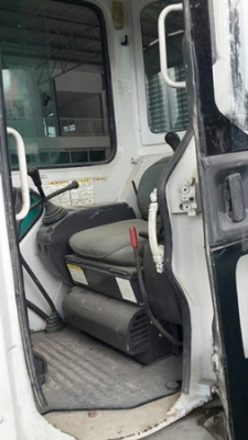 รถแบคโฮ   KOBELCO   SK75UR