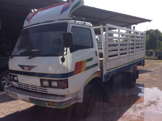 ขายHINO KM777 รถห้างแท้ เครื่องดี ครัทซีสวย ขาย370,000 บาท