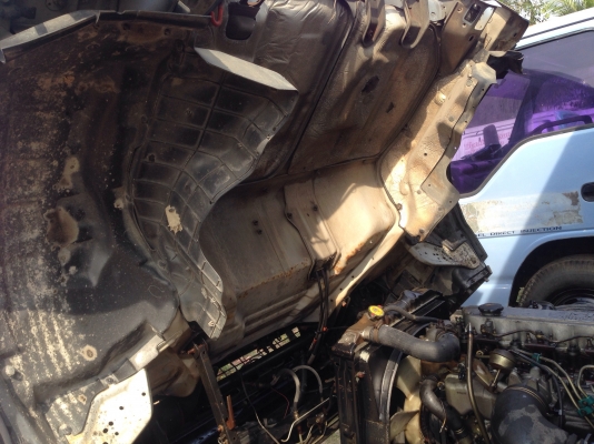 ขาย 6 ล้ออีซูซุ NQR ปี 2540 เครื่อง 120 แรงฝาขาว ยาว 5.50 เมตร ขาย 6 ล้ออีซูซุ NQR ปี 2540 เครื่อง 120 แรงฝาขาว ยาว 5.50 เมตร