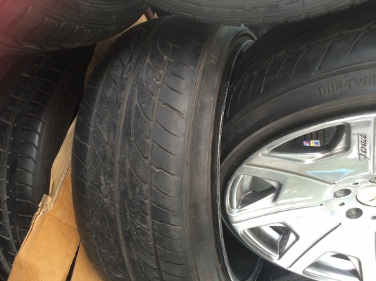 ขายแม็กซ์พร้อมยาง 225/40-19 กว้าง 9.5