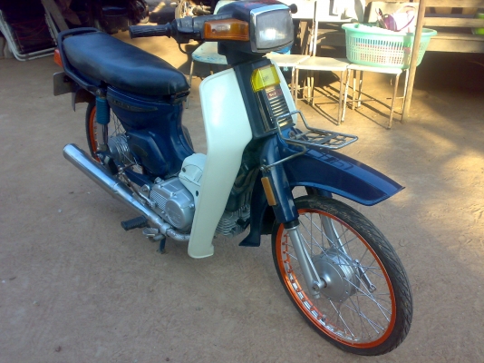 RC 100 ขี่ได้ มีเล่ม ไม่มีชุดโอน RC 100 ขี่ได้ มีเล่ม ไม่มีชุดโอน