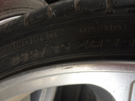 ขายแม็กซ์เดิม BMW 5รู120  5 ก้าน พร้อมยาง 235/35-19