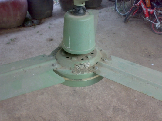 พัดลมเพดาน พร้อมสวิต