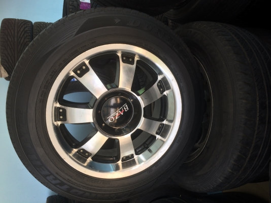 ขายแม็กซ์พร้อมยาง 225/65-17 5รู พร้อมใช้