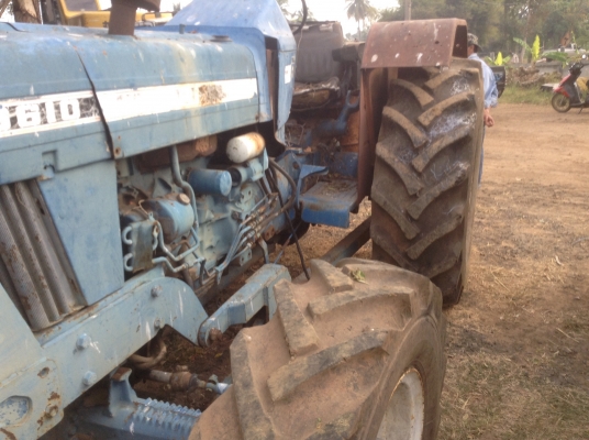 (((ขายด่วน 2 คัน))) รถไถ Ford ตามสภาพ