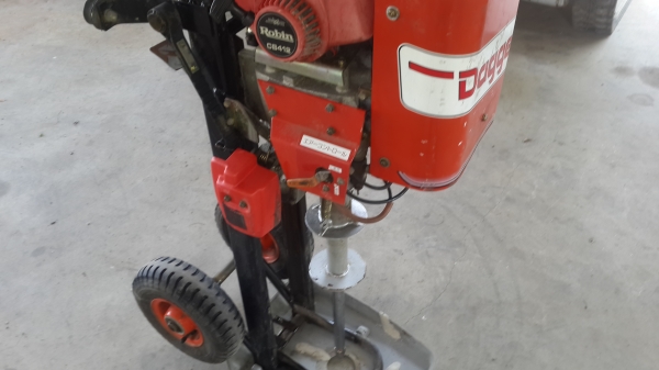 เครื่องแย็กปูน คอนกรีต พร้อมใช้งาน รหัส  i - 1